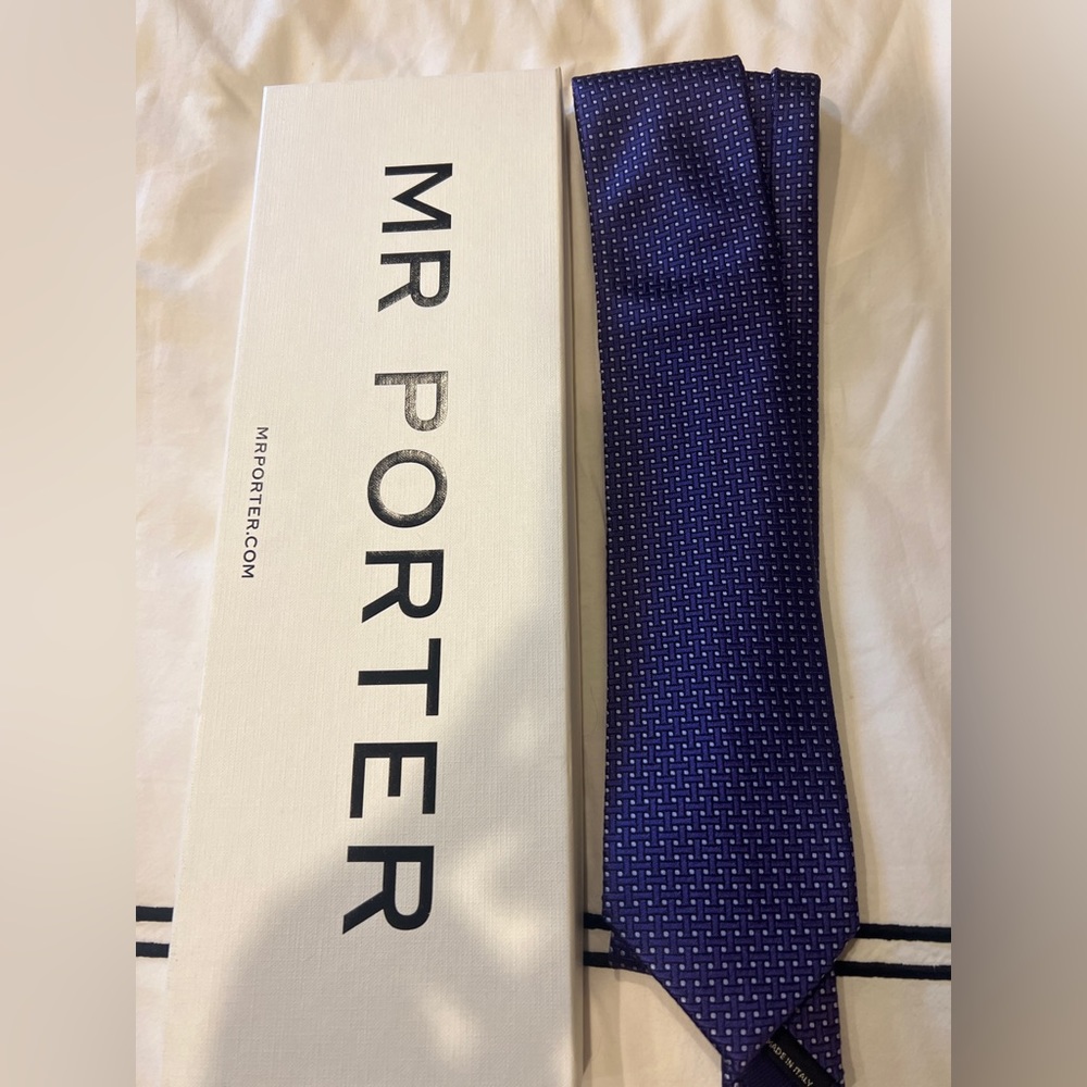 Tom ford Purple “T” patterned tie